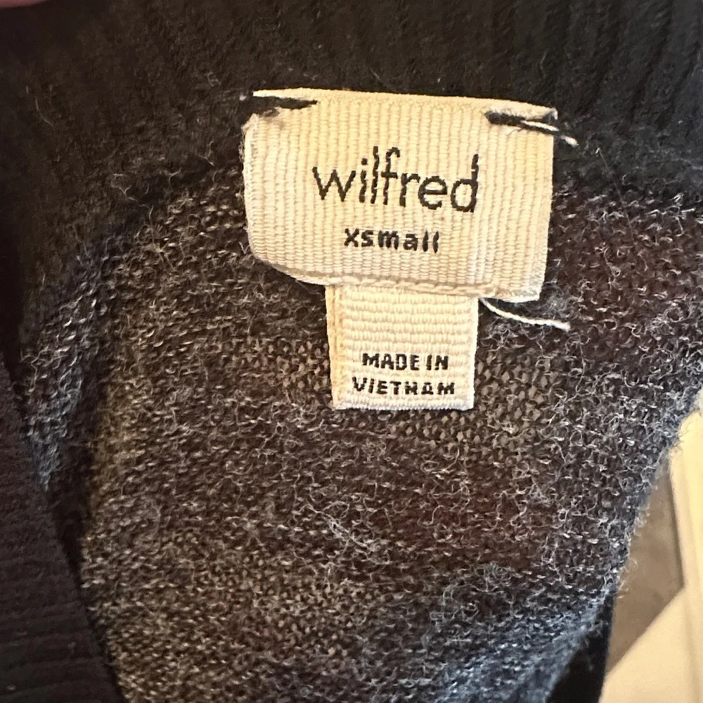 Wilfred Charcoal and Black Knit Top - Picture 6 of 6